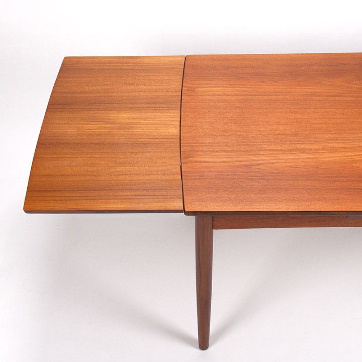 Uitschuifbare Mid-Century Deense teakhouten eettafel