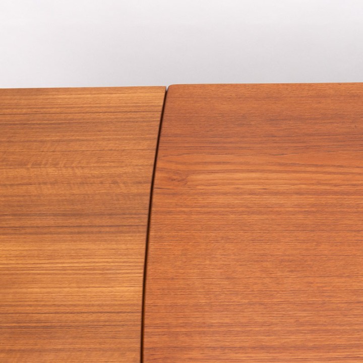 Extendable Mid-Century Danish teak dining table
