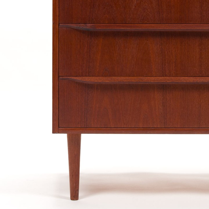 Groot model Deense Mid-Century teakhouten ladekast