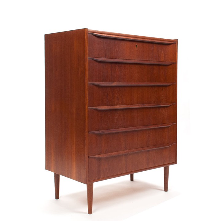 Large model Danish Mid-Century teak chest of drawers
