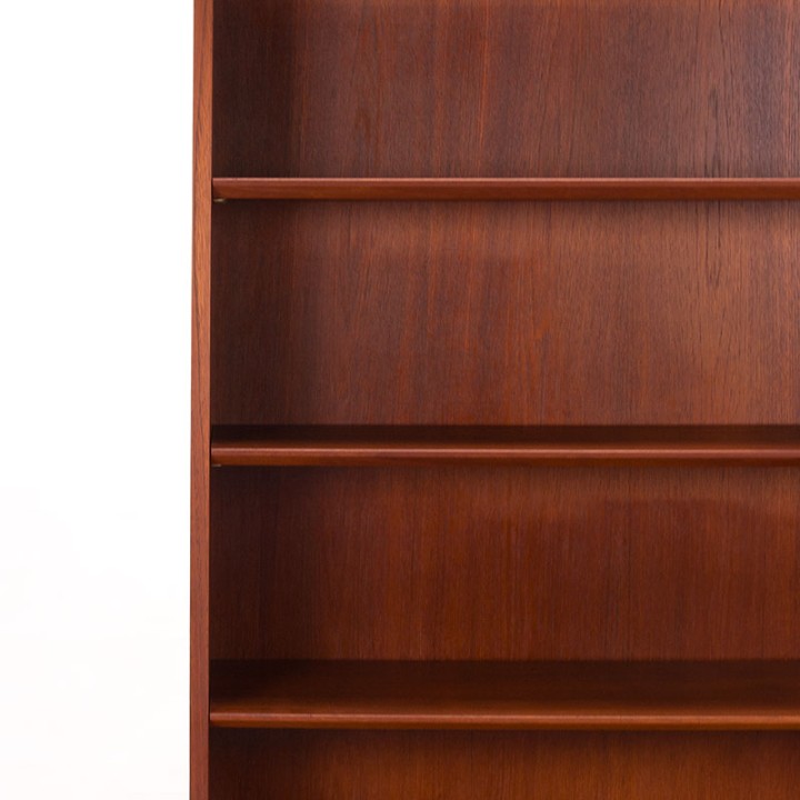 Hoog model Deense Mid-Century kast ontwerp Johannes Sorth