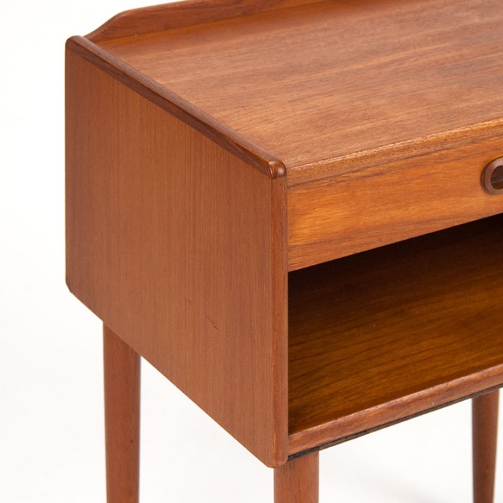Deens Design nachtkastje vintage model in teak