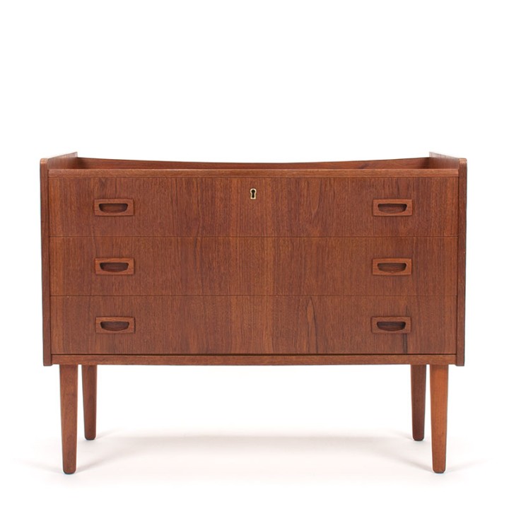 Brede ladekast Deens Mid-Century vintage model