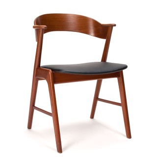 Mid-Century Deense stoel model 32 uit de Korup Stolefabrik