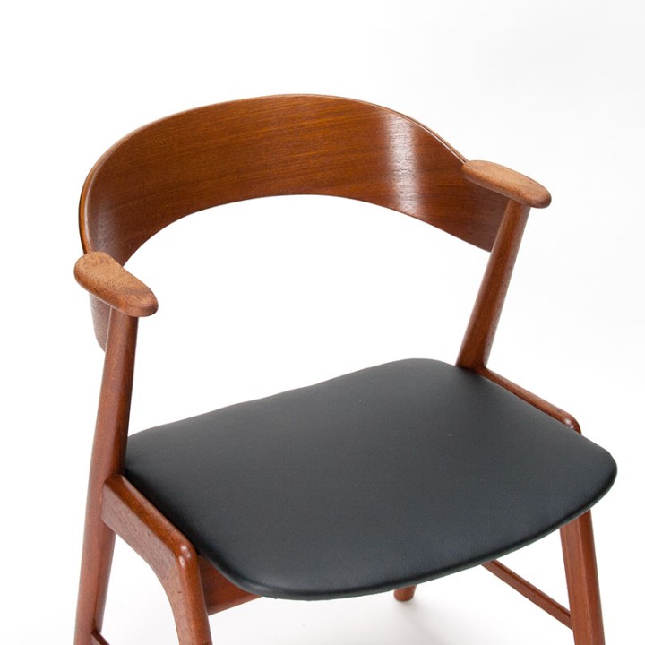Mid-Century Deense stoel model 32 uit de Korup Stolefabrik