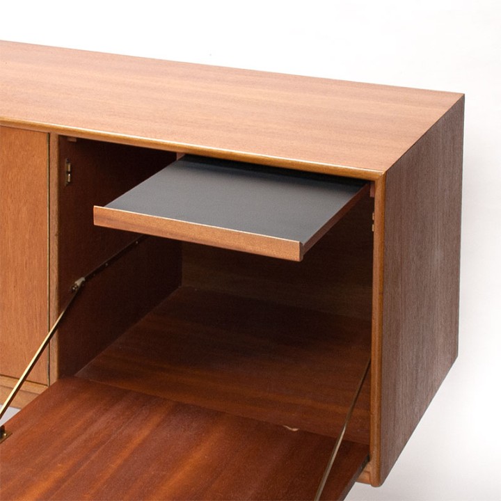 McIntosh Mid-Century vintage Dunfermline/ Torpedo dressoir