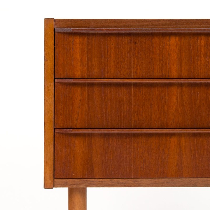 Deens model vintage Mid-Century kleine ladekast
