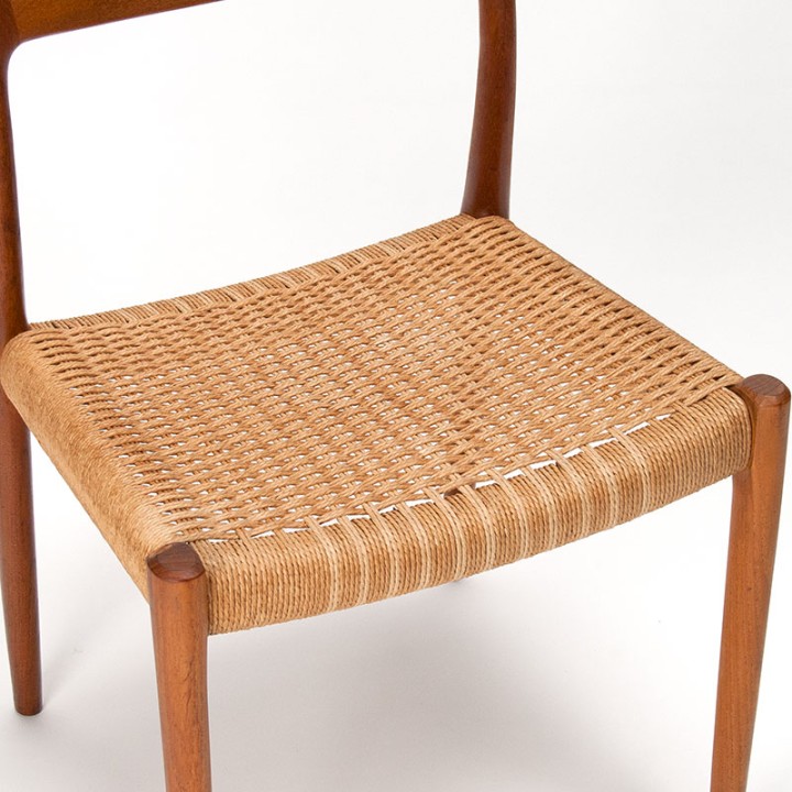 Niels Otto Møller model 77 Mid-Century vintage stoel
