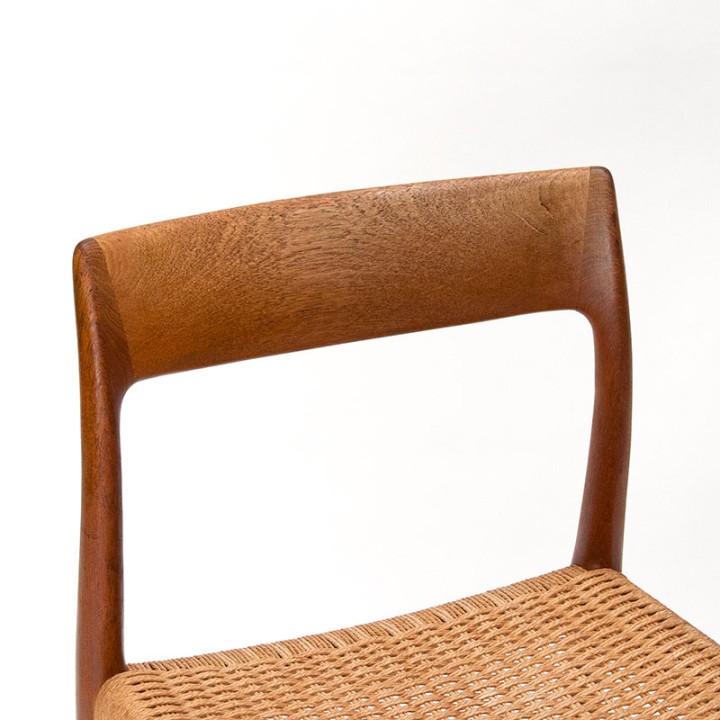 Niels Otto Møller model 77 Mid-Century vintage chair