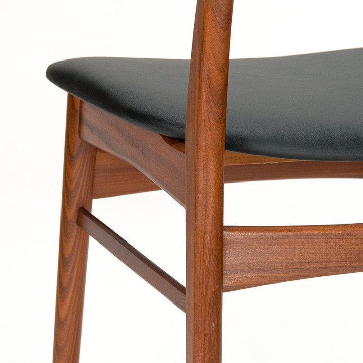 Mid-Century Danish set of 6 teak dining chairs