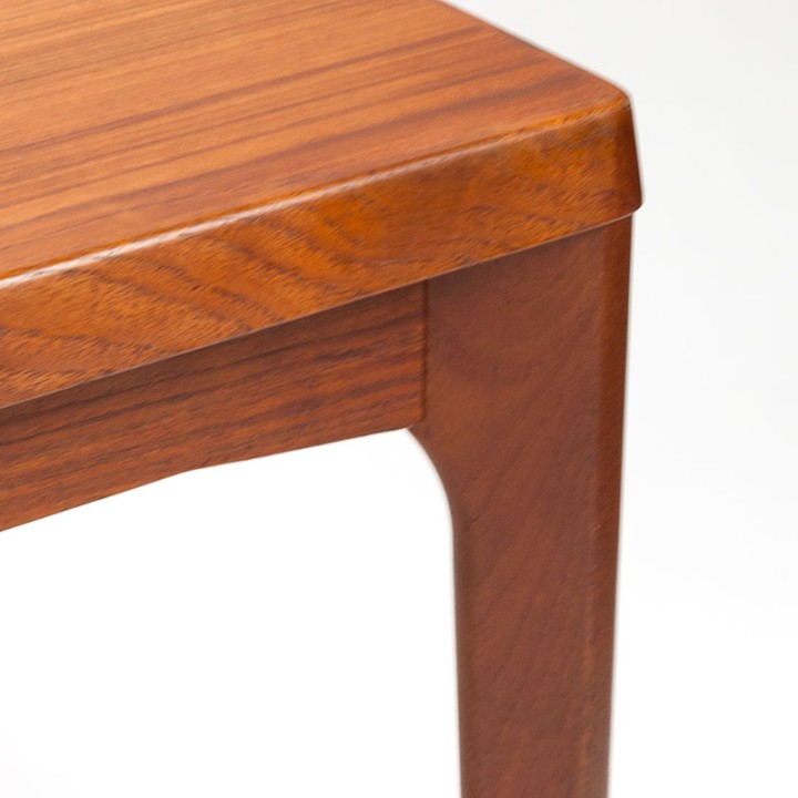 Henning Kjaernulf Danish Mid-Century design dining table
