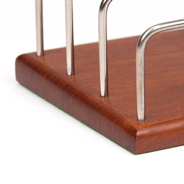 Brievenhouder Deens model uit de zestiger jaren in teak