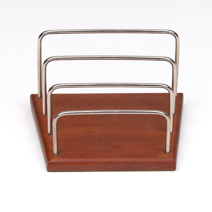 Brievenhouder Deens model uit de zestiger jaren in teak