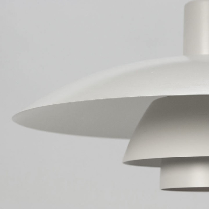 Vintage wit model PH 4/3 lamp met diffuser
