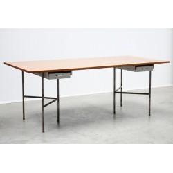 Large table-/ desk with metal base