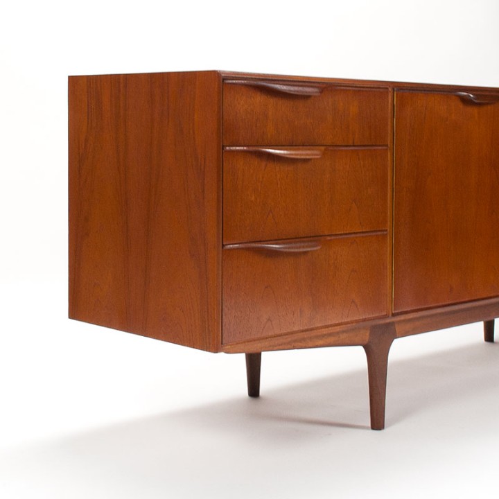 Mid-Century Dunvegan teak McIntosh dressoir
