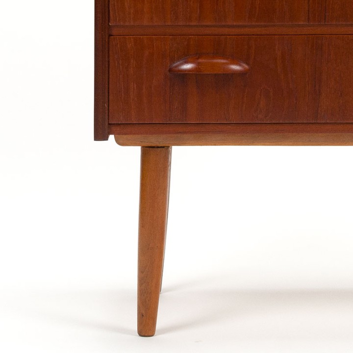 Mid-Century teakhouten Deens ladekastje met 4 lades