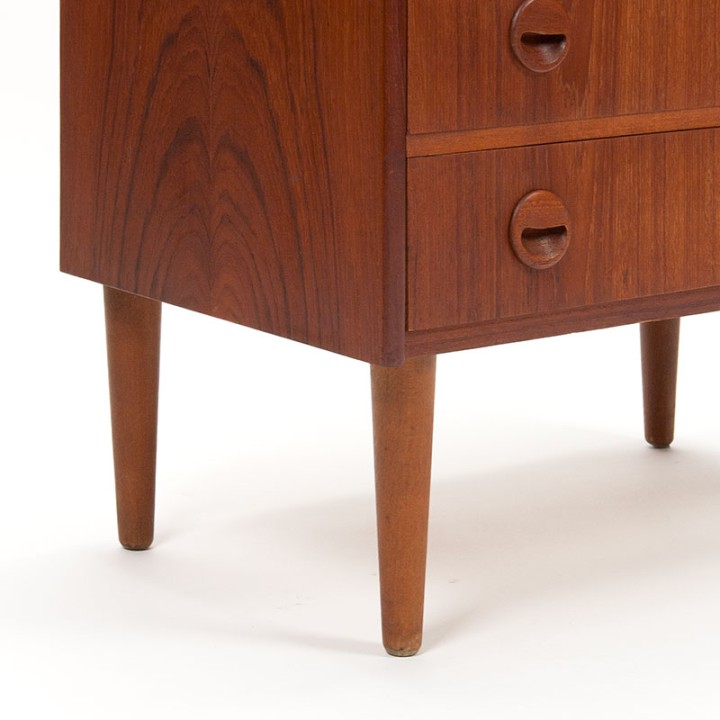 Deense ladekast vintage model met 6 lades en ronde greep
