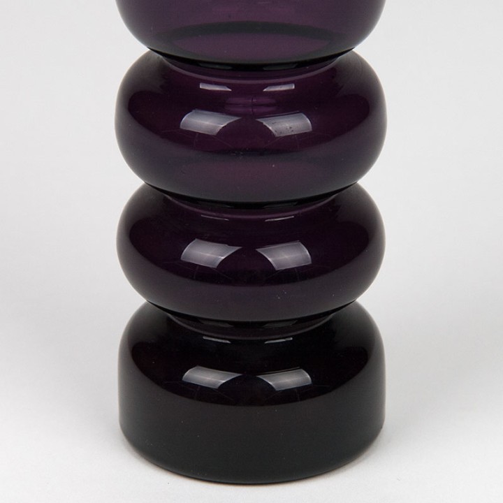 Mid-Century purple glass vase by Alfred Taube