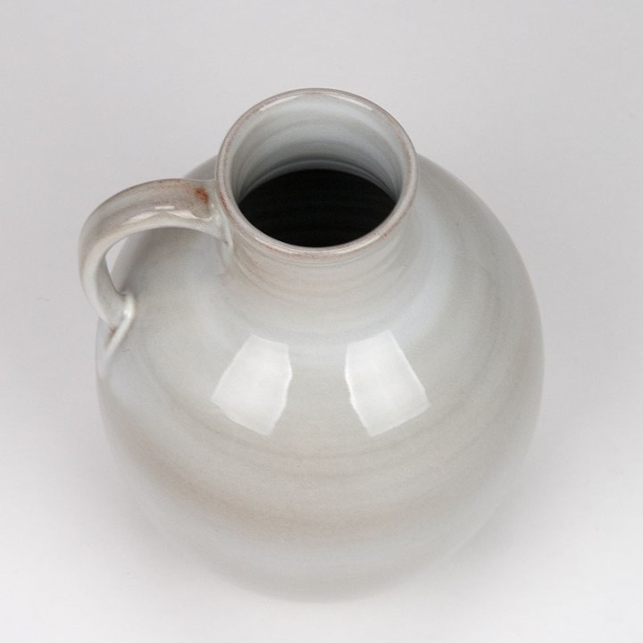 Fris Edam model 522 vintage vase with handle