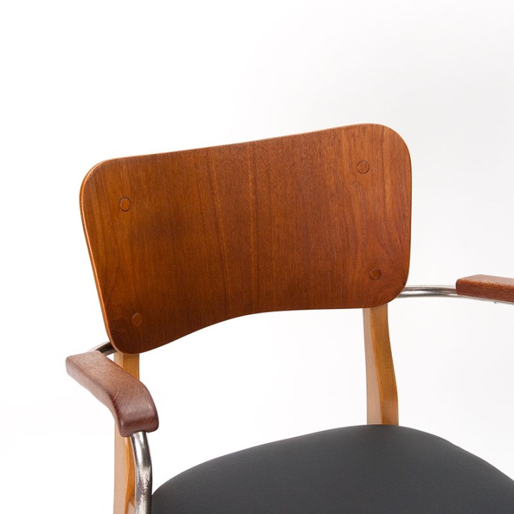Ib Kofod-Larsen Mid-Century Danish chair with armrest