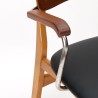 Ib Kofod-Larsen Mid-Century Deense stoel met armleuning