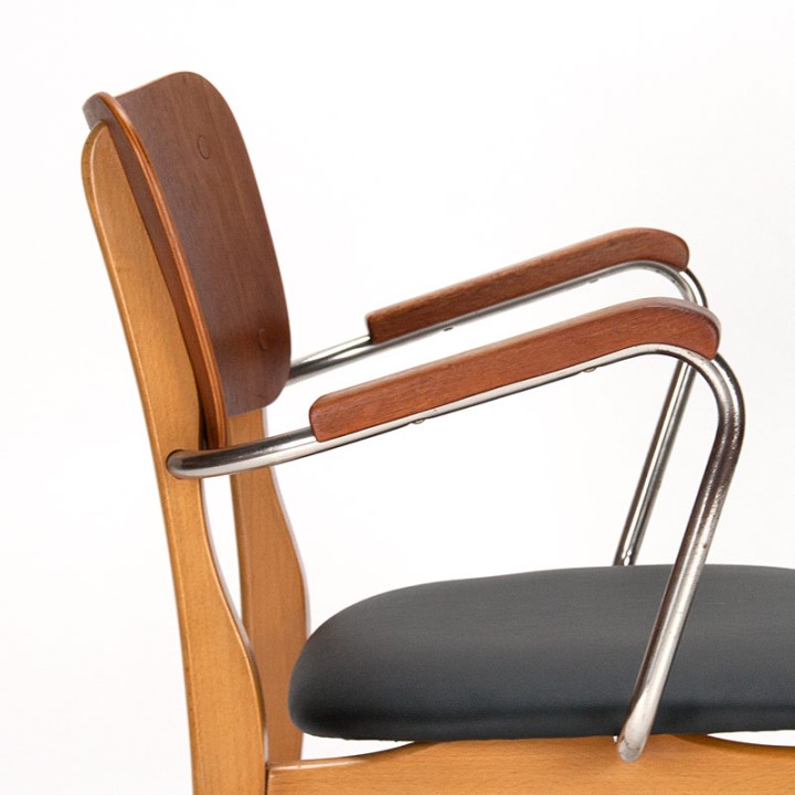 Ib Kofod-Larsen Mid-Century Danish chair with armrest