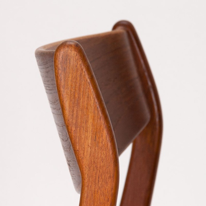 Set van 4 Deense P.E. Jørgensen eettafel stoelen in teak
