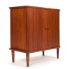 Deense Mid-Century kast in teak met jaloezie schuifdeuren