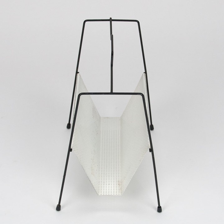 Magazine rek Mid-Century geperforeerd metalen design