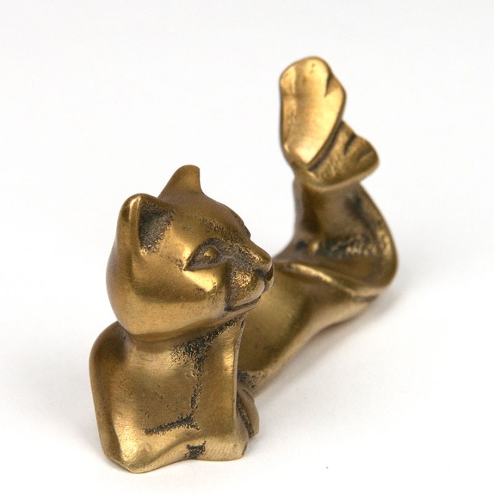 Vintage brass cat by Caravell Design