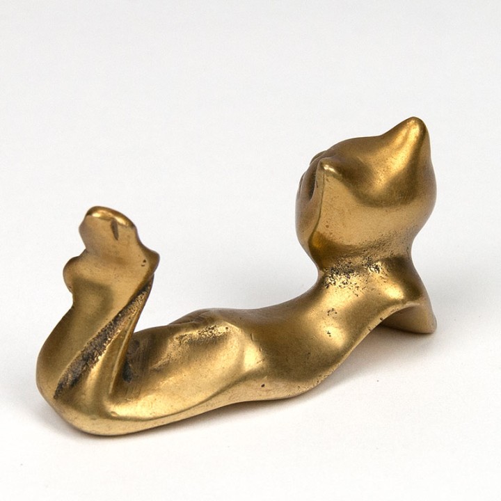 Vintage brass cat by Caravell Design