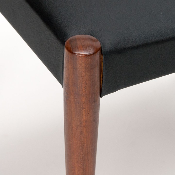 Teak set of 6 Mid-Century dining chairs