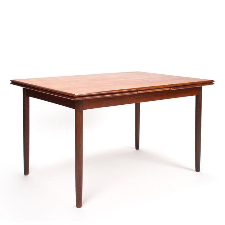 Danish Mid-Century teak extendable model dining table