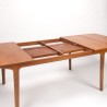 Tom Robertson Mid-Century design eettafel voor McIntosh