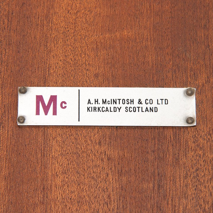 Tom Robertson Mid-Century design eettafel voor McIntosh
