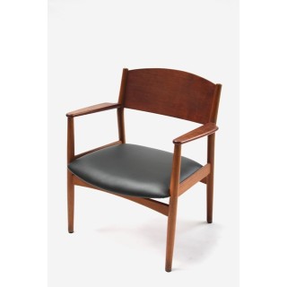 Danish low chair in teak - Retro Studio
