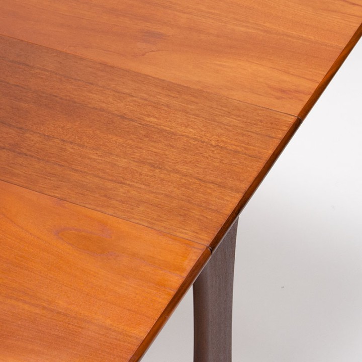 Hangoor tafel van G-plan Mid-Century model in teakhout