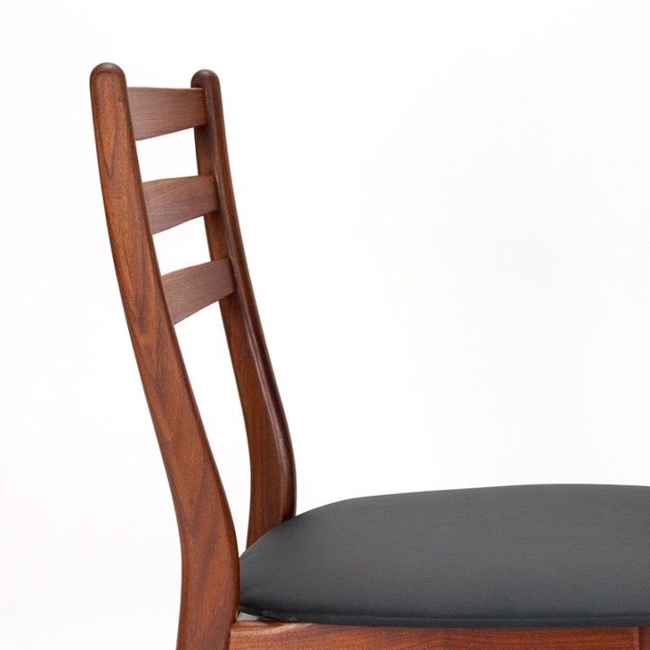 Set of Mid-Century teak chairs with high backrests