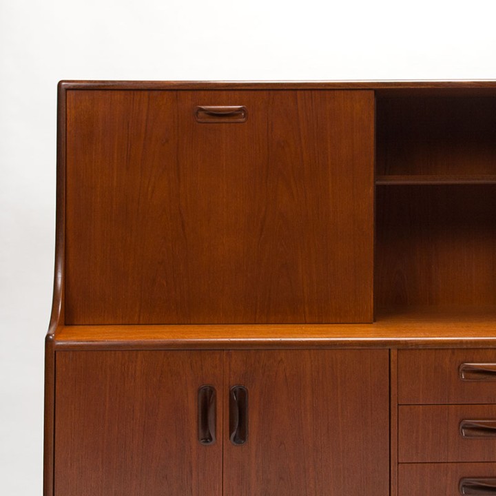 Victor Wilkins groot model G-plan Mid-Century Fresco dressoir