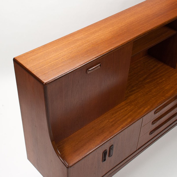 Victor Wilkins groot model G-plan Mid-Century Fresco dressoir