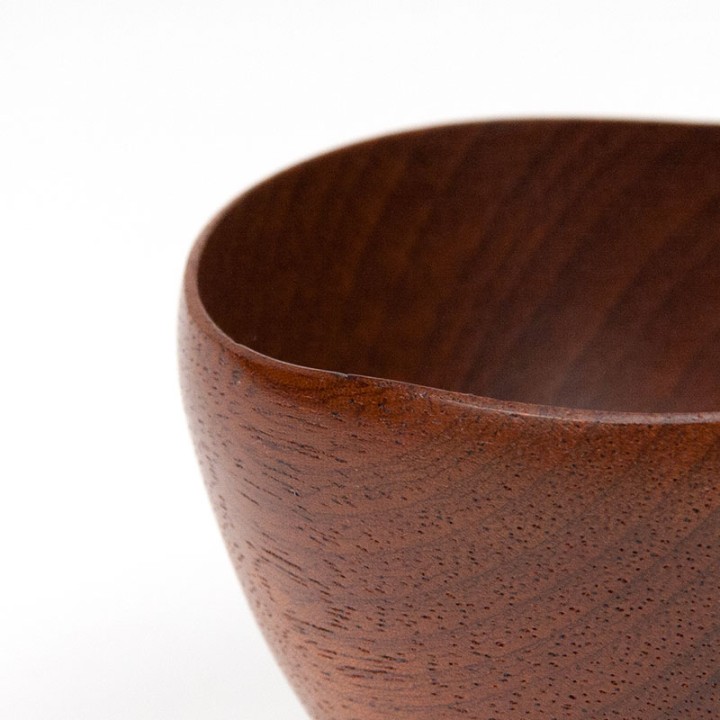 Klein/ mini vintage schaaltje in teak
