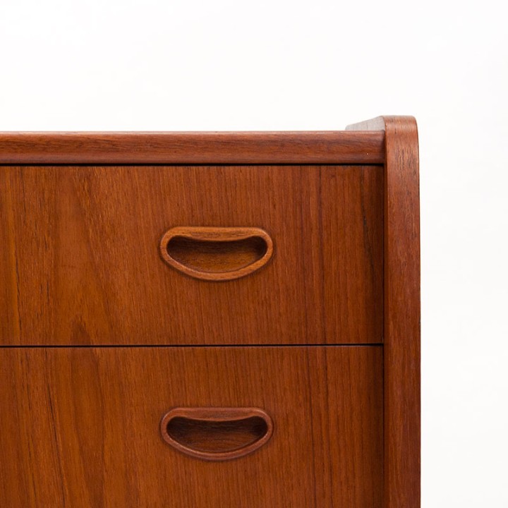 Teakhouten vintage Deense ladekast met ronde vorm
