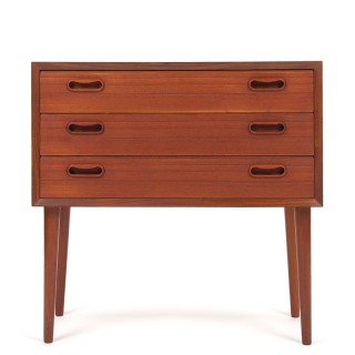 Deense kleine strak model vintage teakhouten ladekast