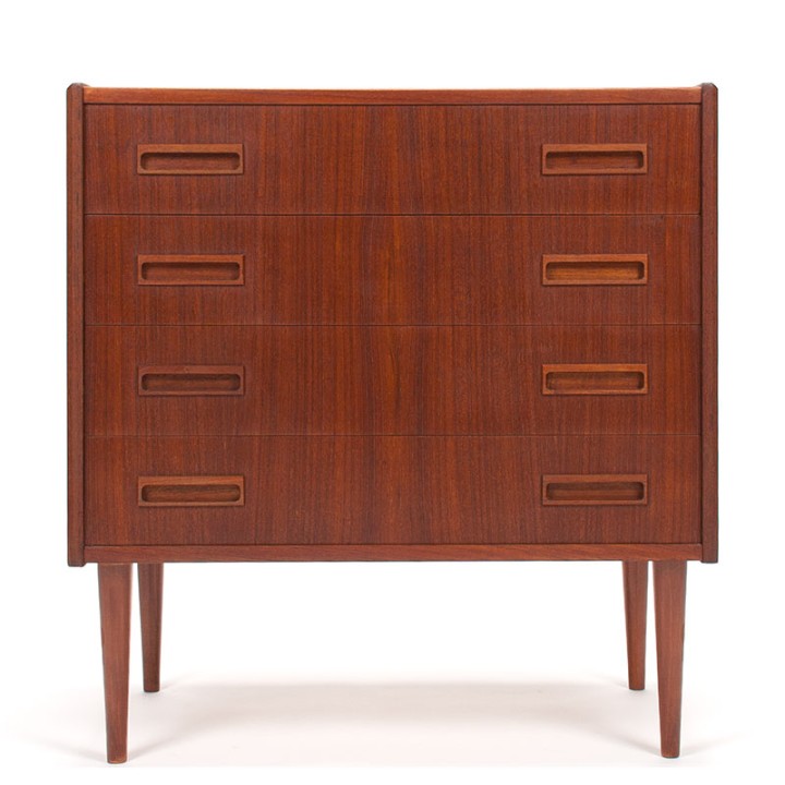 Deense P. Westergaard teakhouten Mid-Century ladekast