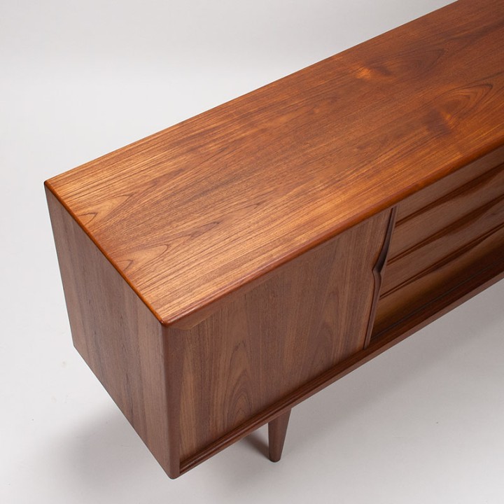 XL Mid-Century dressoir model RT272 ontwerp Heinrich Riestenpatt