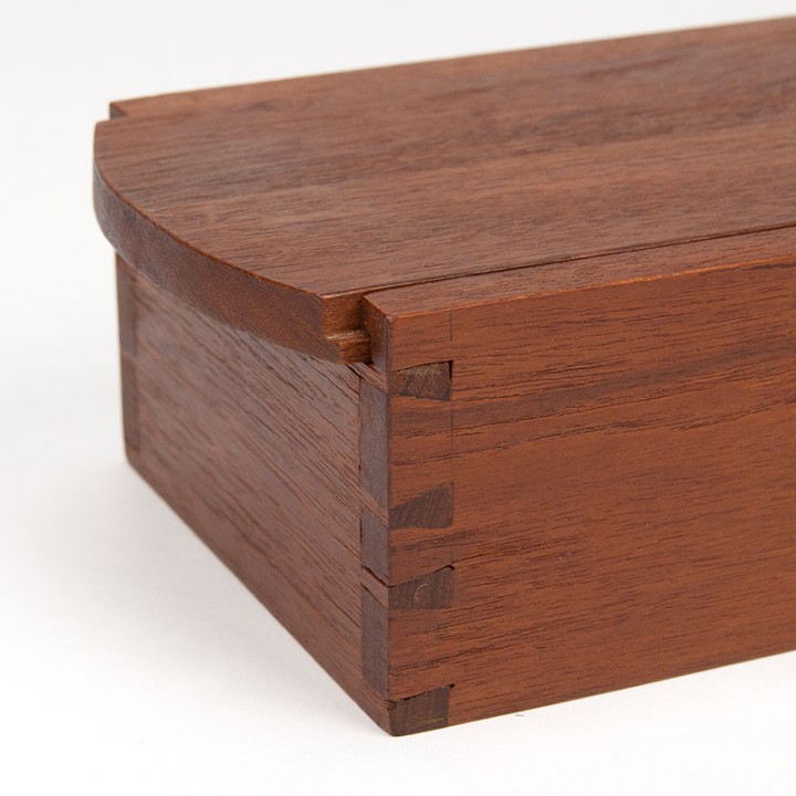 Vintage Mid-Century small storage box with dovetail detail