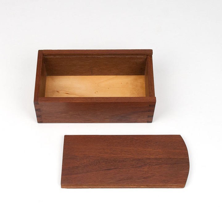 Vintage Mid-Century small storage box with dovetail detail