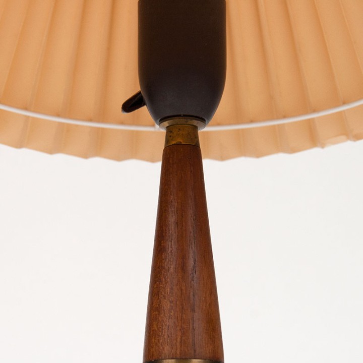 Deense Mid-Century tafellamp met plissé kap