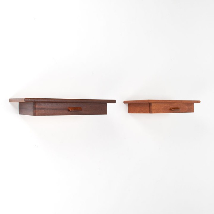 Poul M. Volther Mid-Century design set zwevende wandkastjes